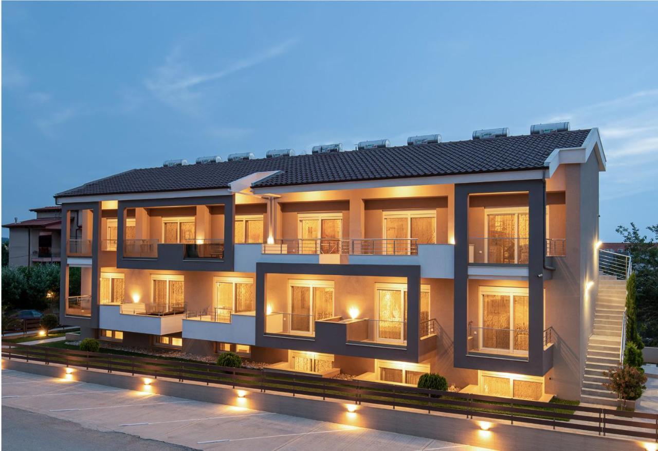 Sithonia Suites Luxury 2 Beds Studio, Semi-Ground Floor Nikiti  Esterno foto